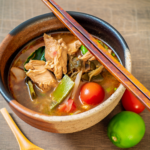 Nationalgericht Thailand: Tom Jiew Gai (Rezept