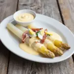 Nationalgericht Belgien: Vlaamse Asperges (Rezept) Nationalgericht Belgien: Vlaamse Asperges (Rezept)