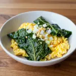 Nationalgericht Belize: Chaya with Eggs (Rezept) Nationalgericht Belize: Chaya with Eggs (Rezept)