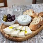 Nationalgericht Griechenland: Tsipouro Meze (Rezept) Nationalgericht Griechenland: Tsipouro Meze (Rezept)