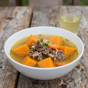 Nationalgericht Haiti: Soup Joumou au Lambi (Rezept)