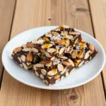 Nationalgericht Israel: Almond and Date Energy Bars (Rezept)