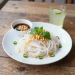 Nationalgericht Kambodscha: Num Chak Kachan (Rezept) Nationalgericht Kambodscha: Num Chak Kachan (Rezept)
