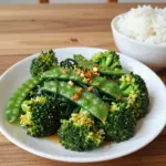 Nationalgericht Myanmar: Garlic Stir-Fried Greens (Rezept) Nationalgericht Myanmar: Garlic Stir-Fried Greens (Rezept)