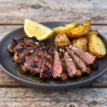 Nationalgericht Namibia: Gegrilltes Straußensteak (Rezept) Nationalgericht Namibia: Gegrilltes Straußensteak (Rezept)
