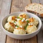 Nationalgericht Österreich: Kaspressknödel (Rezept) Nationalgericht Österreich: Kaspressknödel (Rezept)