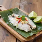 Nationalgericht Salomonen: Banana Leaf Wrapped Fish (Rezept) Nationalgericht Salomonen: Banana Leaf Wrapped Fish (Rezept)