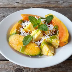 Nationalgericht St. Kitts und Nevis: Tropical Fruit Salad (Rezept)