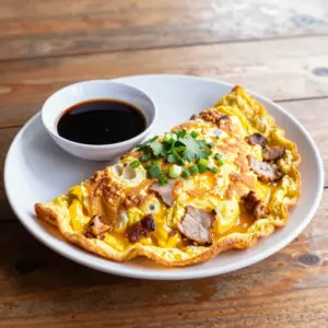 Nationalgericht Thailand: Kai Jiew Moo Saap (Rezept)