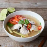 Nationalgericht Thailand: Tom Som Pla (Rezept) Nationalgericht Thailand: Tom Som Pla (Rezept)