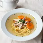 Nationalgericht Ungarn: Schwäbische Hochzeitssuppe (ungarndeutsch) (Rezept) Nationalgericht Ungarn: Schwäbische Hochzeitssuppe (ungarndeutsch) (Rezept)