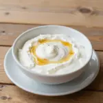 Nationalgericht Zypern: Cypriot Yogurt (Rezept) Nationalgericht Zypern: Cypriot Yogurt (Rezept)